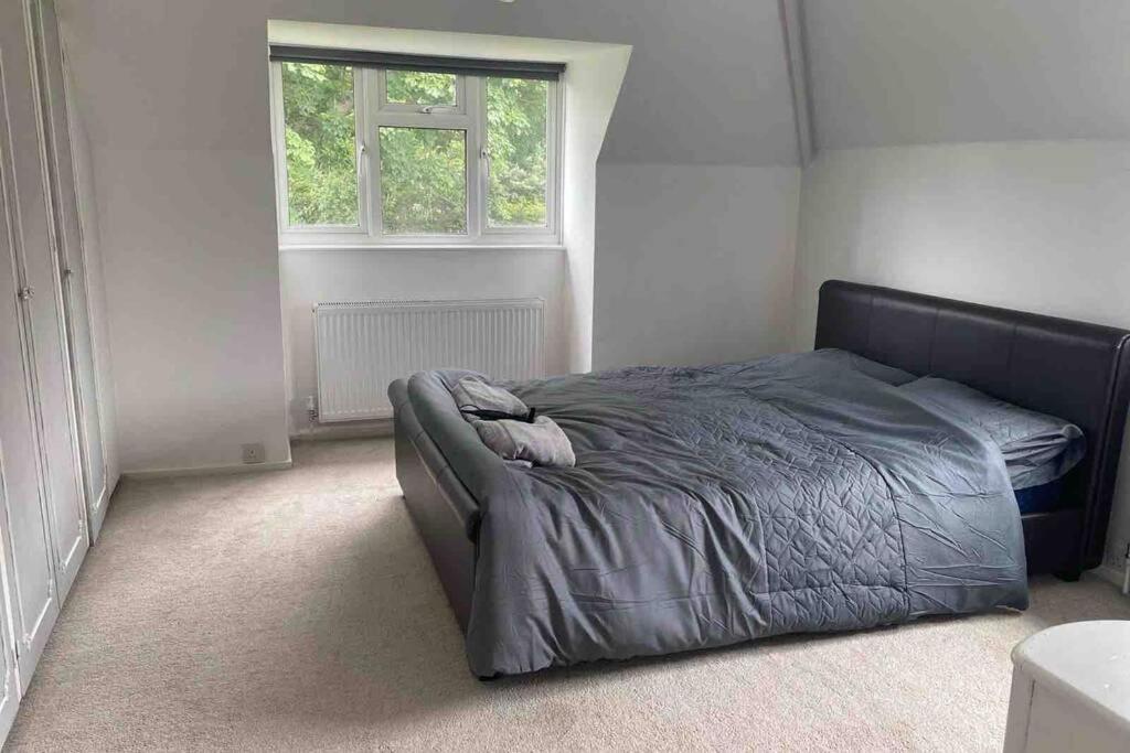 Lovely Cottage In The Heart Of Shirley- Croydon Exteriér fotografie